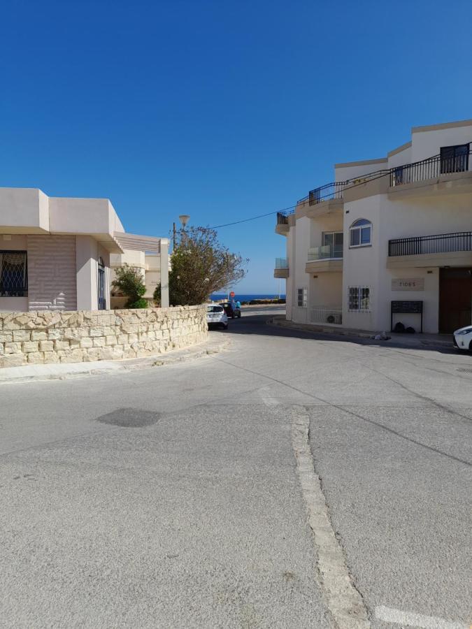 Sunshine Holiday Apartment 5 With Spectacular Seaviews St. Paul's Bay Buitenkant foto